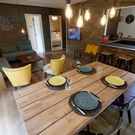 Chalet Le By Lb Et Lb