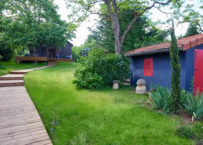 Chalet Le By Lb Et Lb